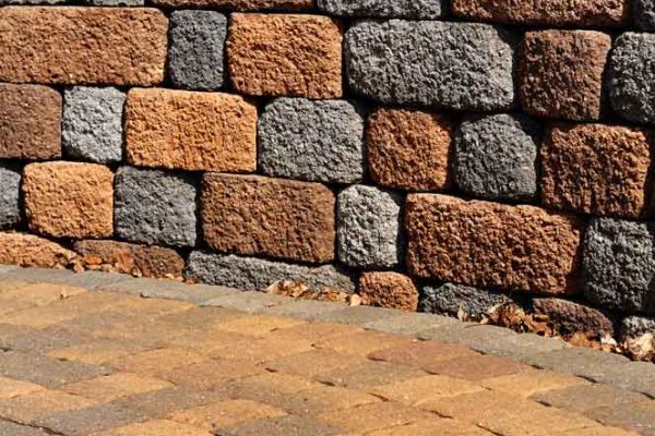retaining-walls-narrow